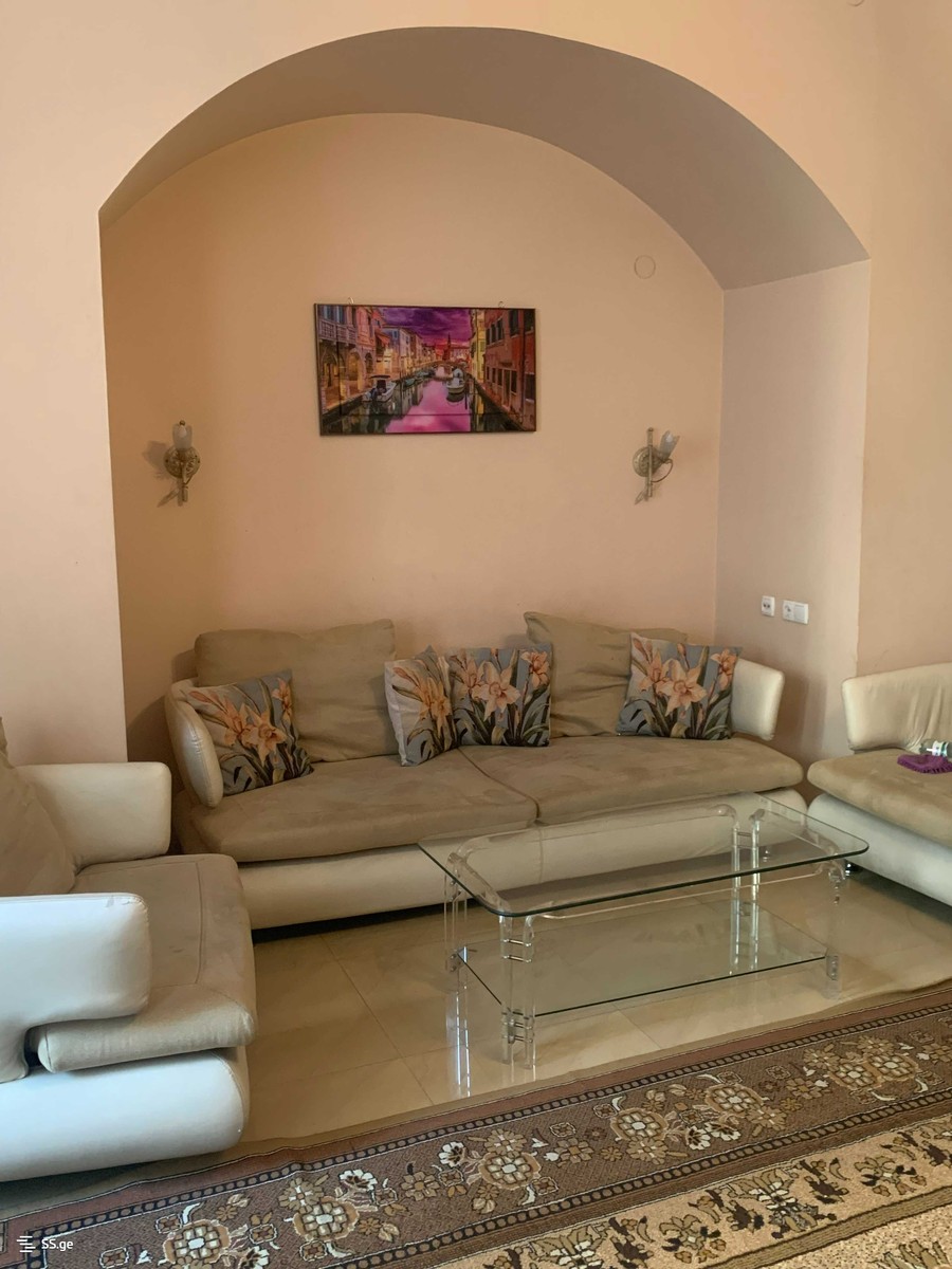ingorokhva st. - 3 rooms