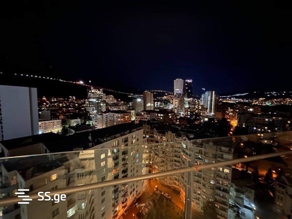 Avalishvili st. 8 - 3 rooms