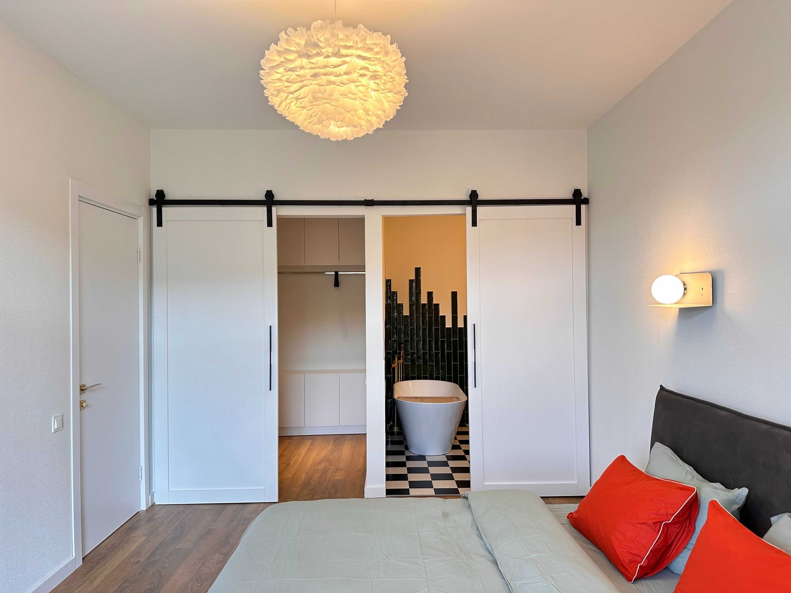 n. zhvania st. 73 - 5 rooms