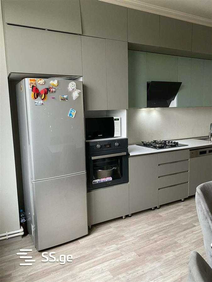 kindzmarauli st. 15 - 4 rooms