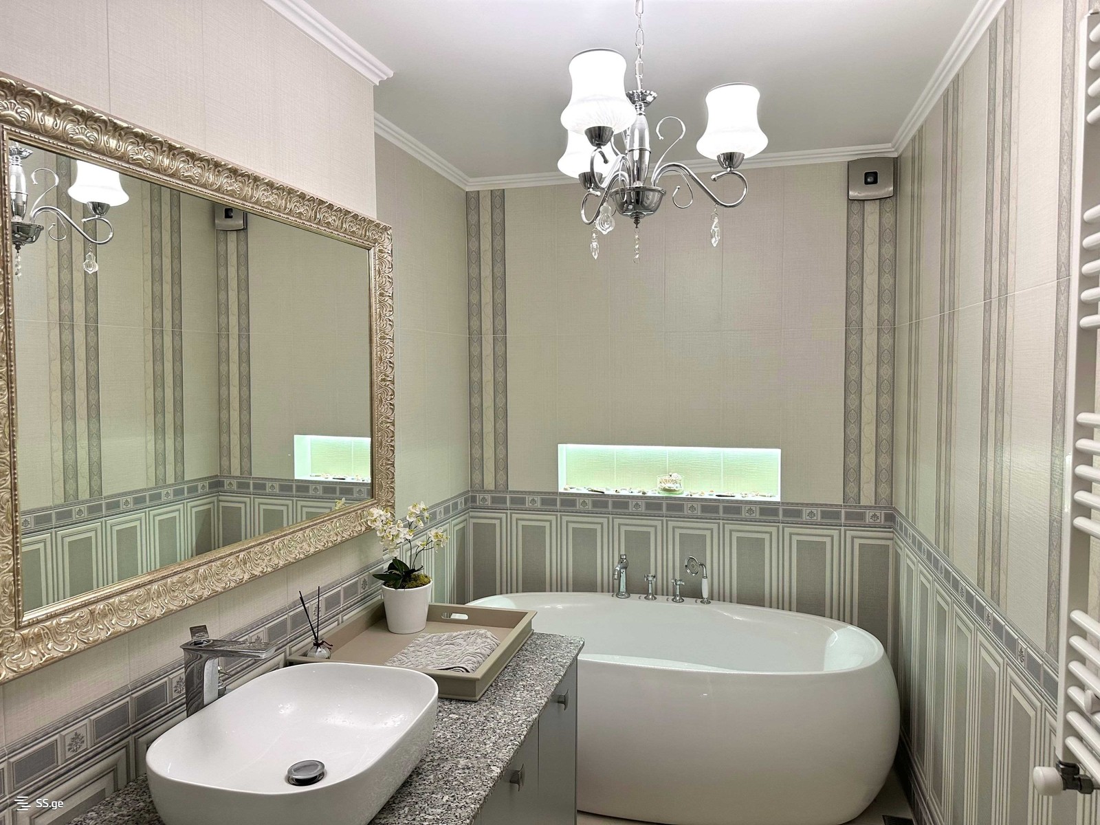 Mirian Mephe st. 82ა - 5 rooms