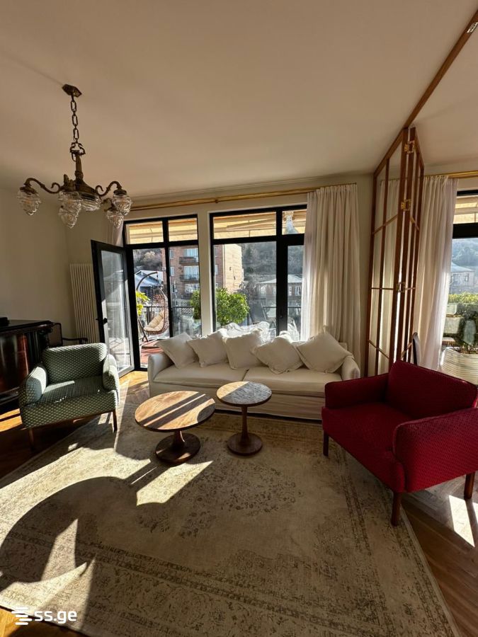 t. tabidze st. - 5 rooms