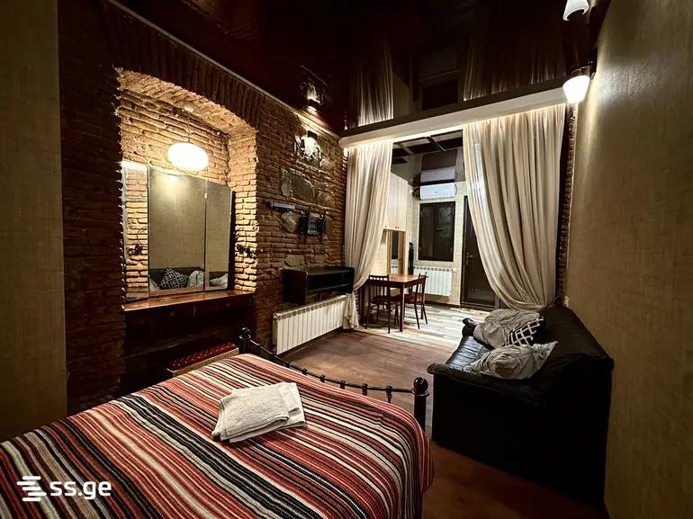 Egnate and Vakhtang Fifia st. - 1 rooms