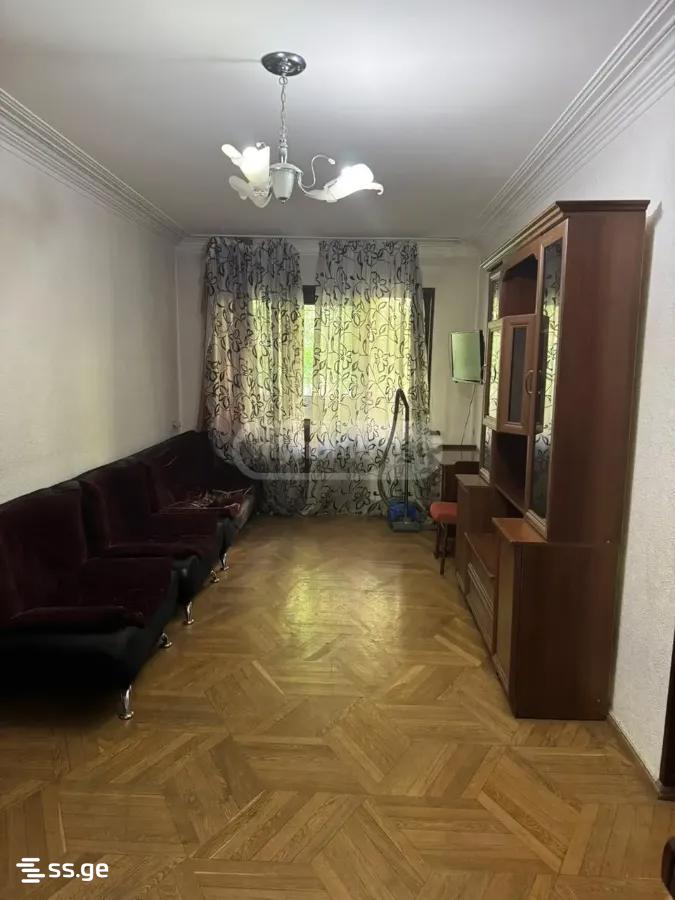 navtlugi st. - 5 rooms