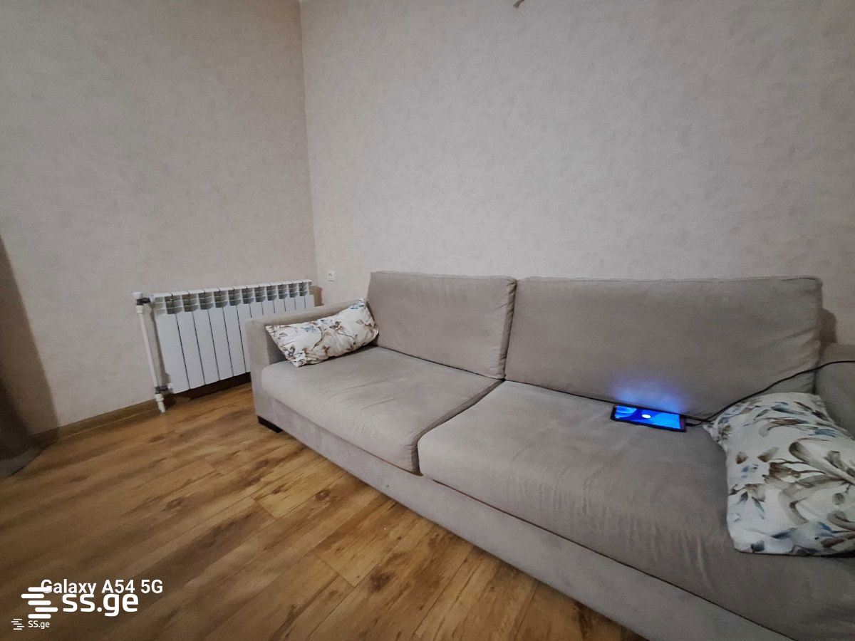 IV Microdistrict - Varketili - 4 rooms