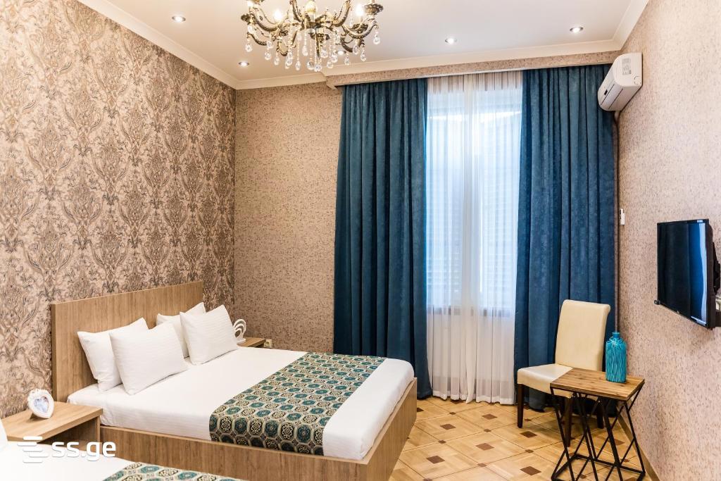 marjanishvili square - 5 rooms