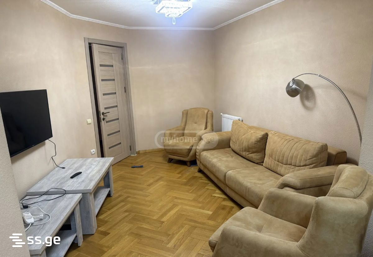 B. Paichadze st. - 5 rooms