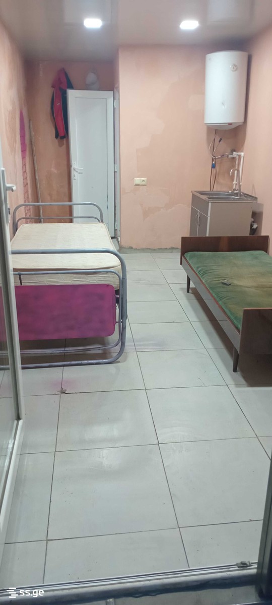 A. Dadiani st. 8 - 1 rooms