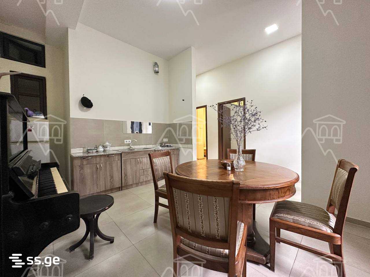 pkhovi st. 1 - 5 rooms