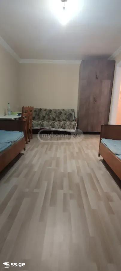 a.wereTlis avenue 0 - 1 rooms