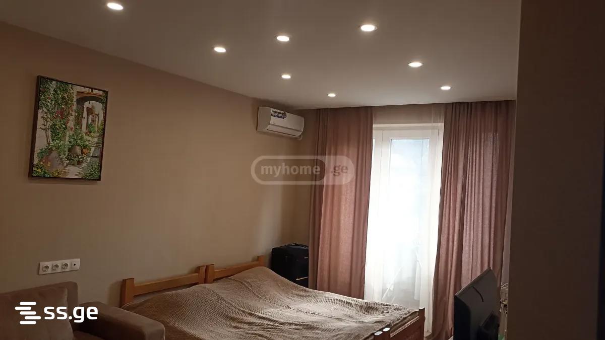 khudadovi st. 0 - 1 rooms
