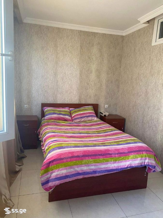 nakaduli st. მე6გასასვლელიN2 - 3 rooms