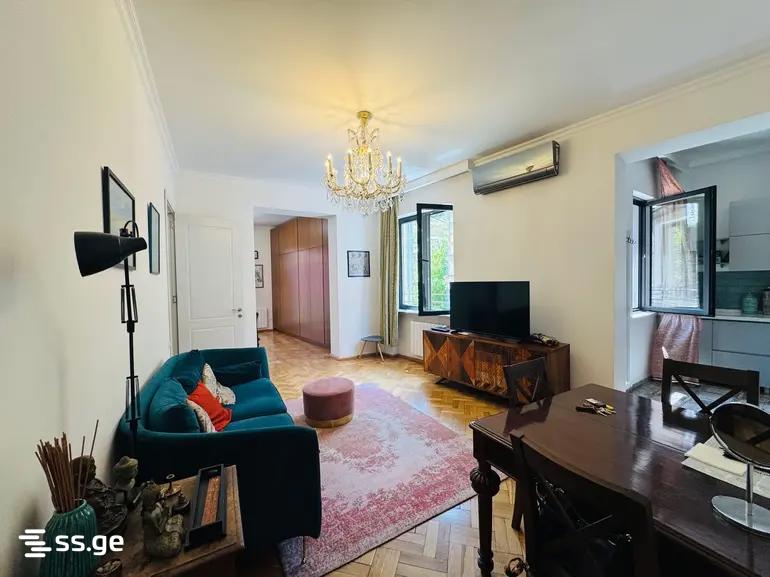 amagleba st. 35 - 3 rooms