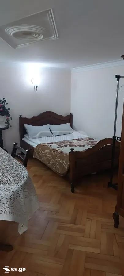 v. sarajishvili st. - 3 rooms