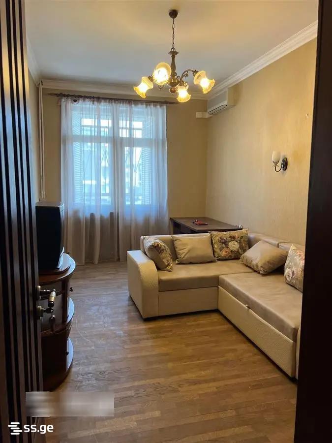 i. nikoladze st. - 3 rooms