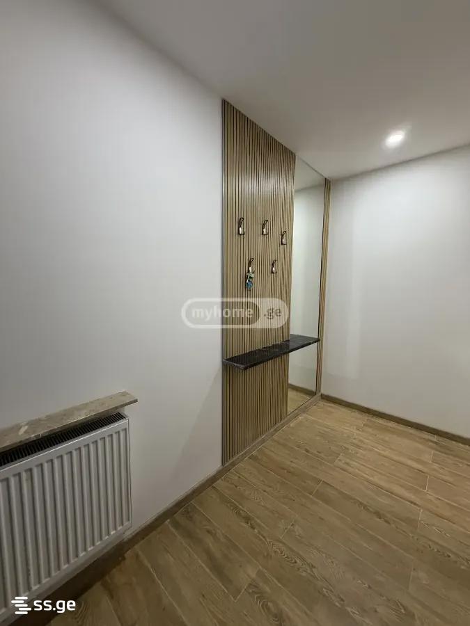 Vepkhistkaosnis st. - 3 rooms