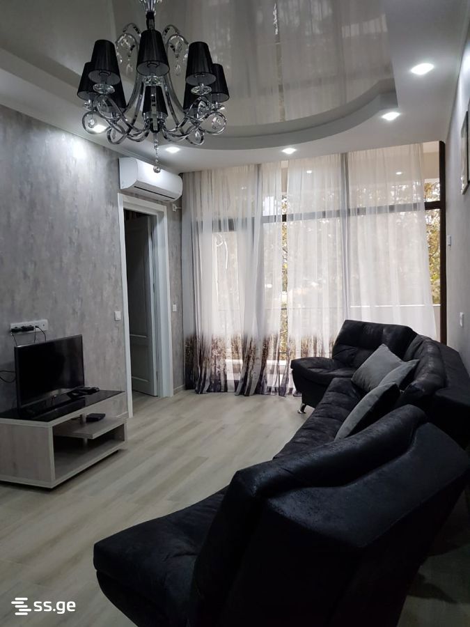 Ts. Dadiani st. (chugureti) - 3 rooms