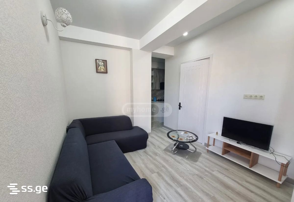 Memed Abashidze st. 5ა - 5 rooms