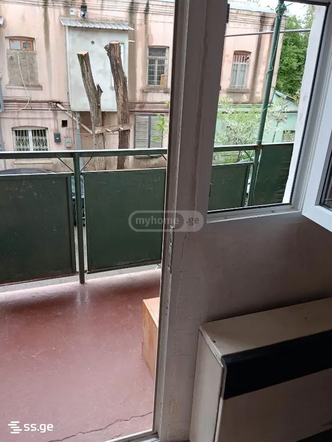 chkhikvadze st. - 1 rooms