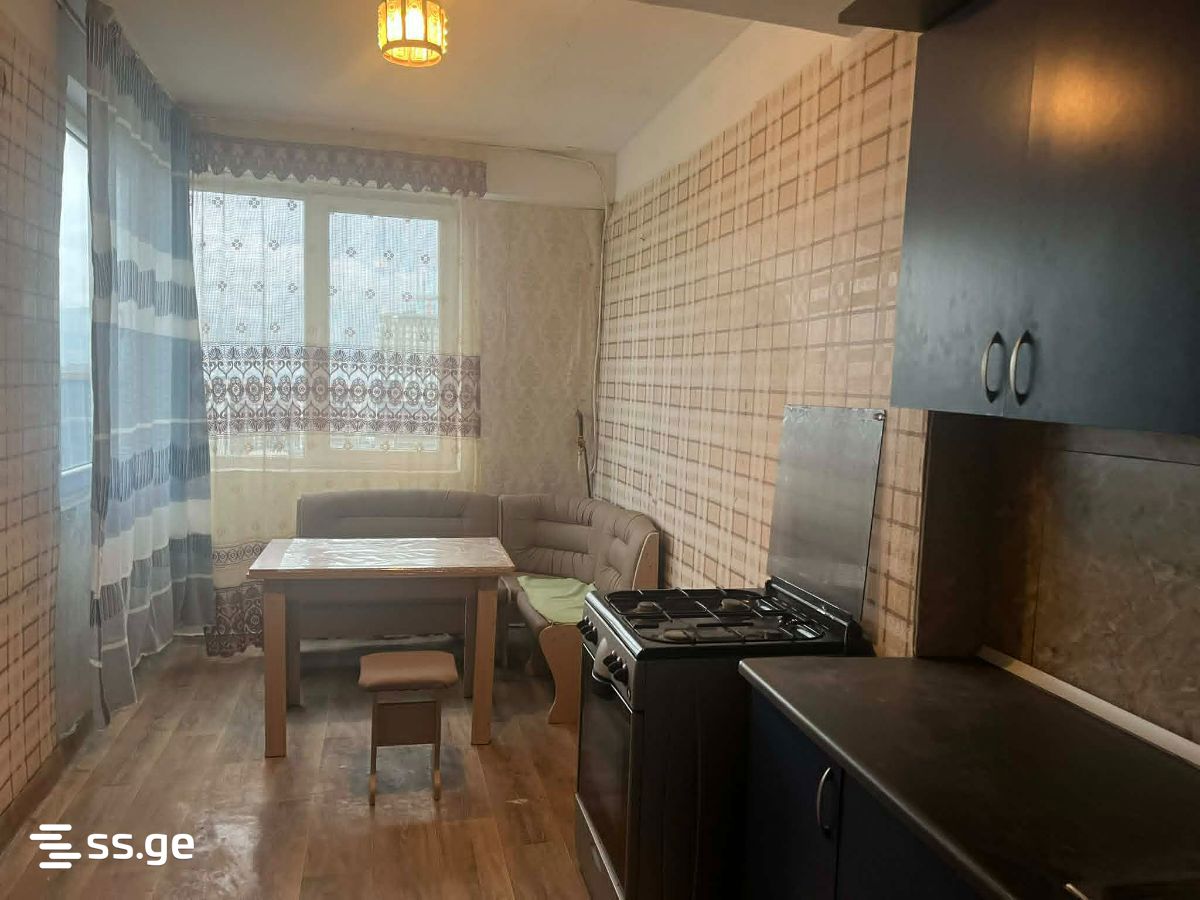 ioane petritsi st. 9 - 3 rooms
