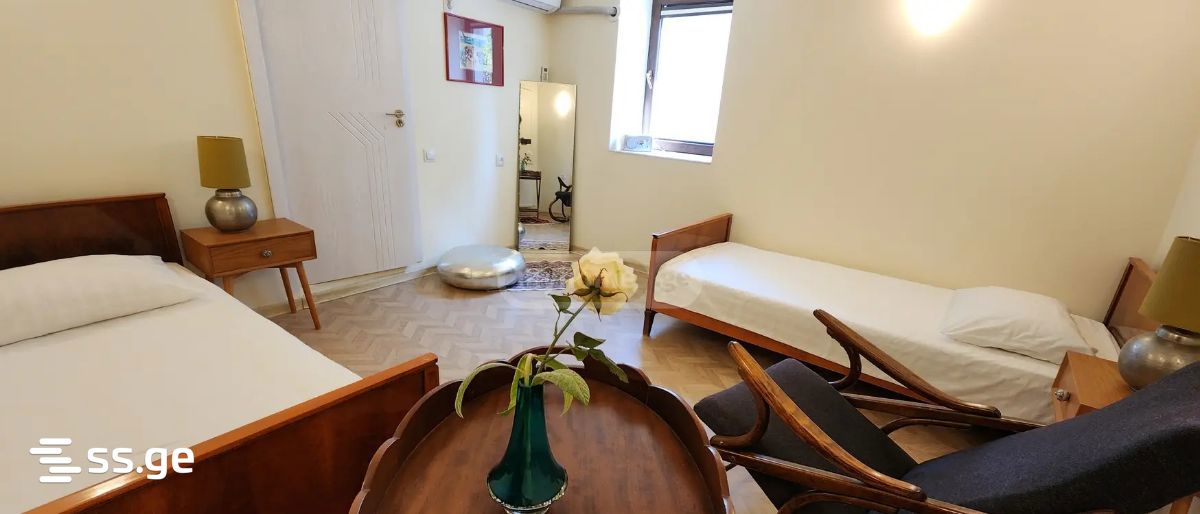 cavkisi st. 12 - 1 rooms