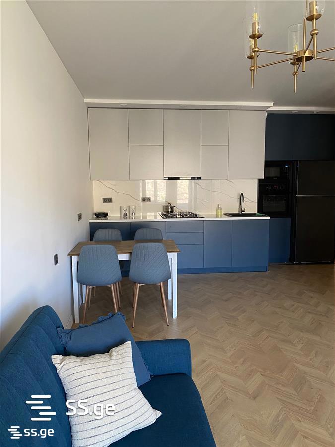ckneti st. 14 - 4 rooms