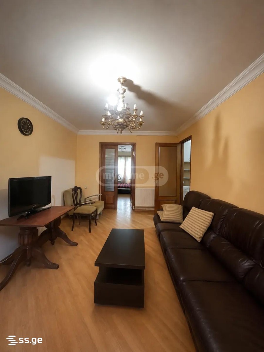 a.wereTlis avenue - 3 rooms