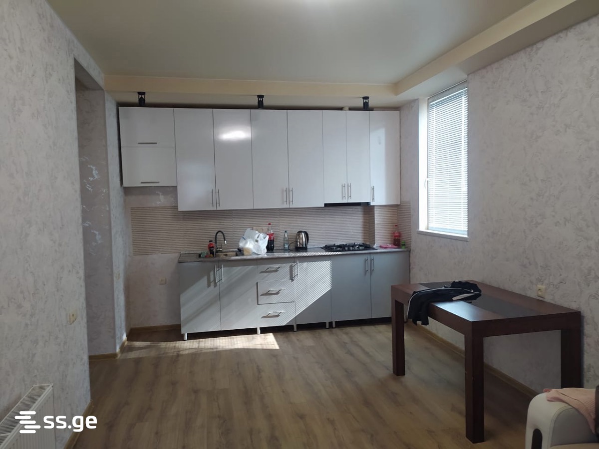 Olive st. 2769 - 2 rooms