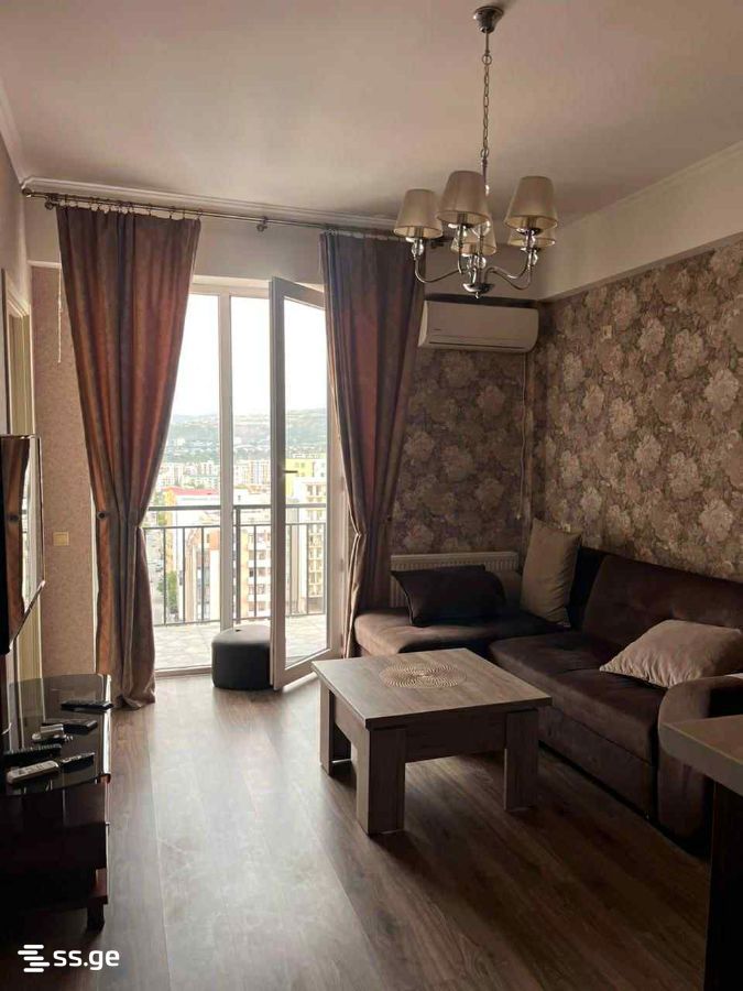 Mirian Mephe st. - 3 rooms