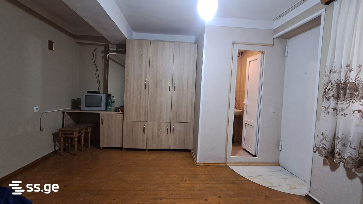 batumi st. 0 - 1 rooms