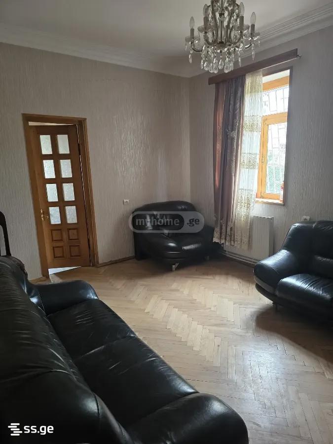 zestaponi st. - 3 rooms