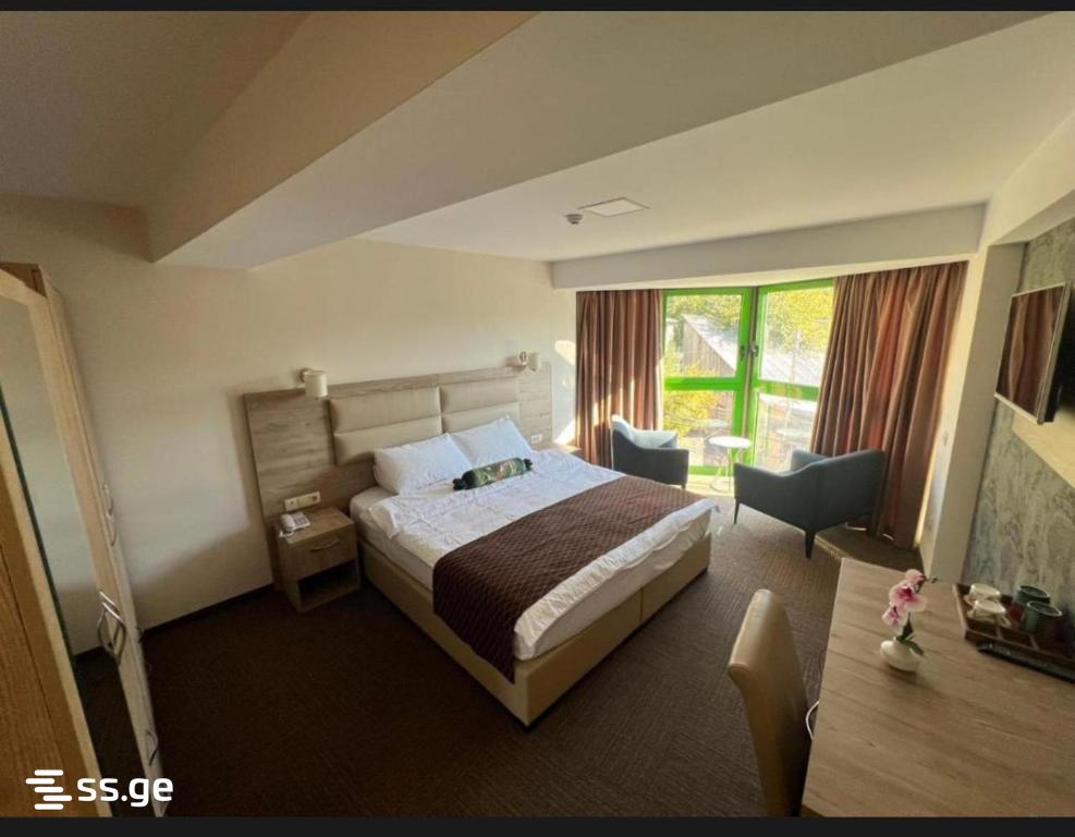 Demetre Tavdadebuli st. 40 - 2 rooms