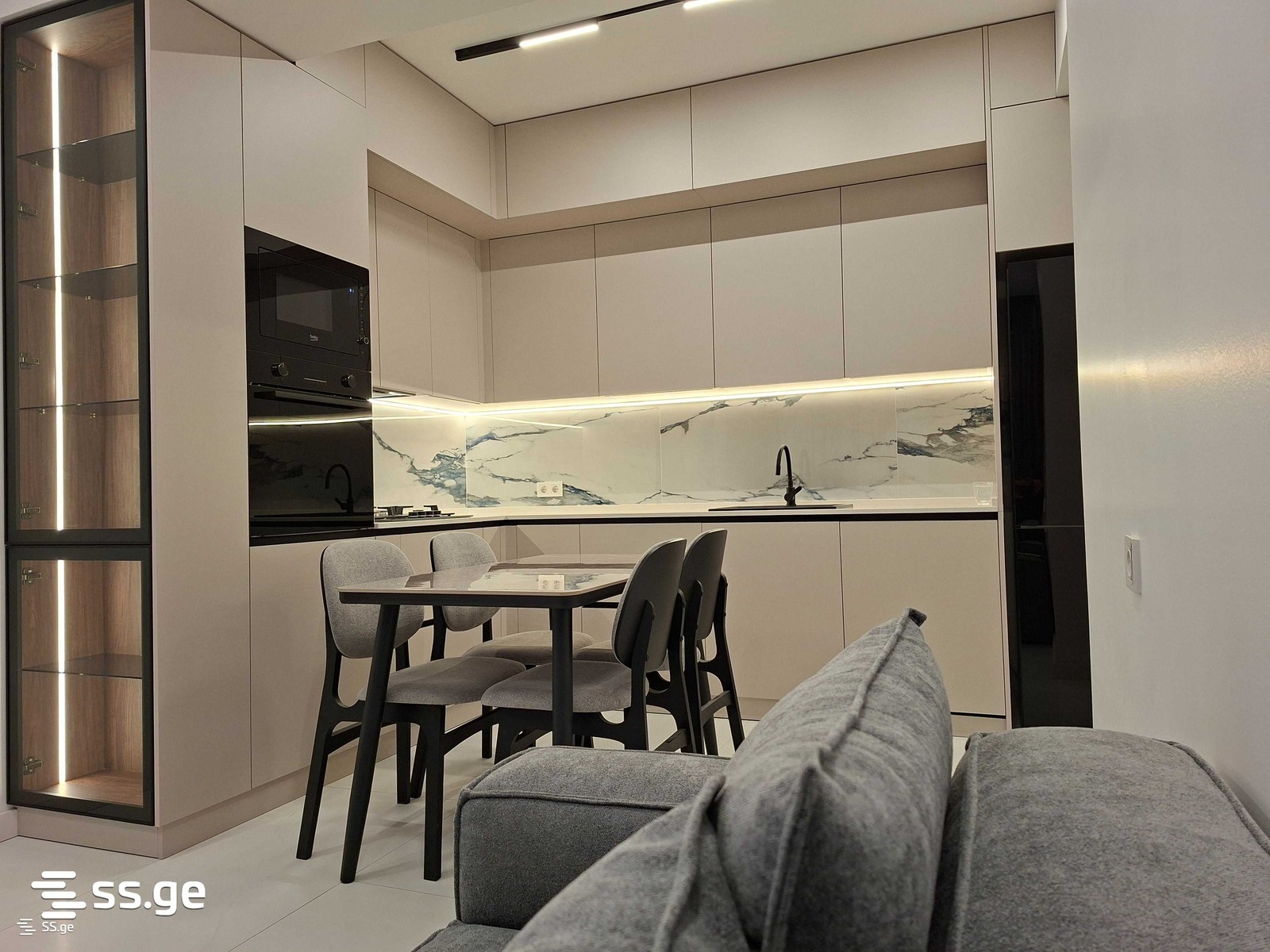 navtlugi st. 10 - 3 rooms