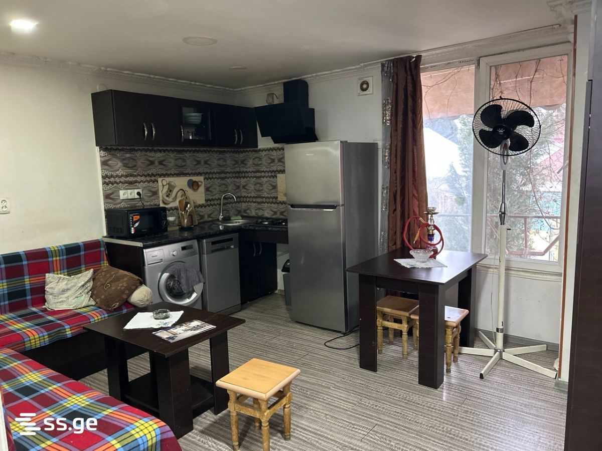 Qvlividze st. 7 - 3 rooms