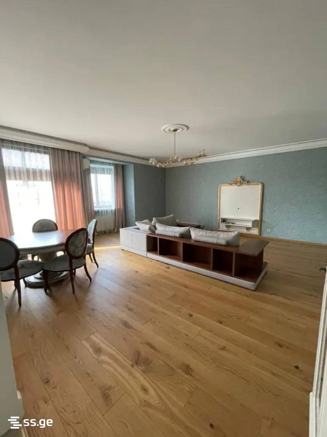 Ilia Chavchavadze I lane - 3 rooms