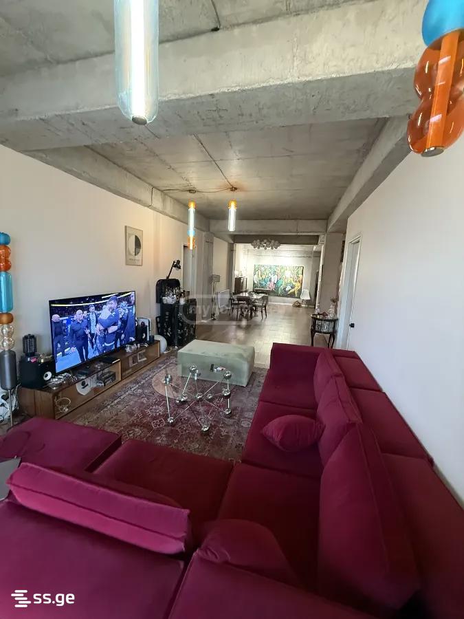 r. japaridze st. 38 - 4 rooms