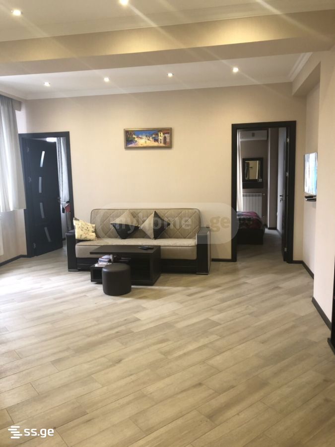 navtlugi st. - 3 rooms