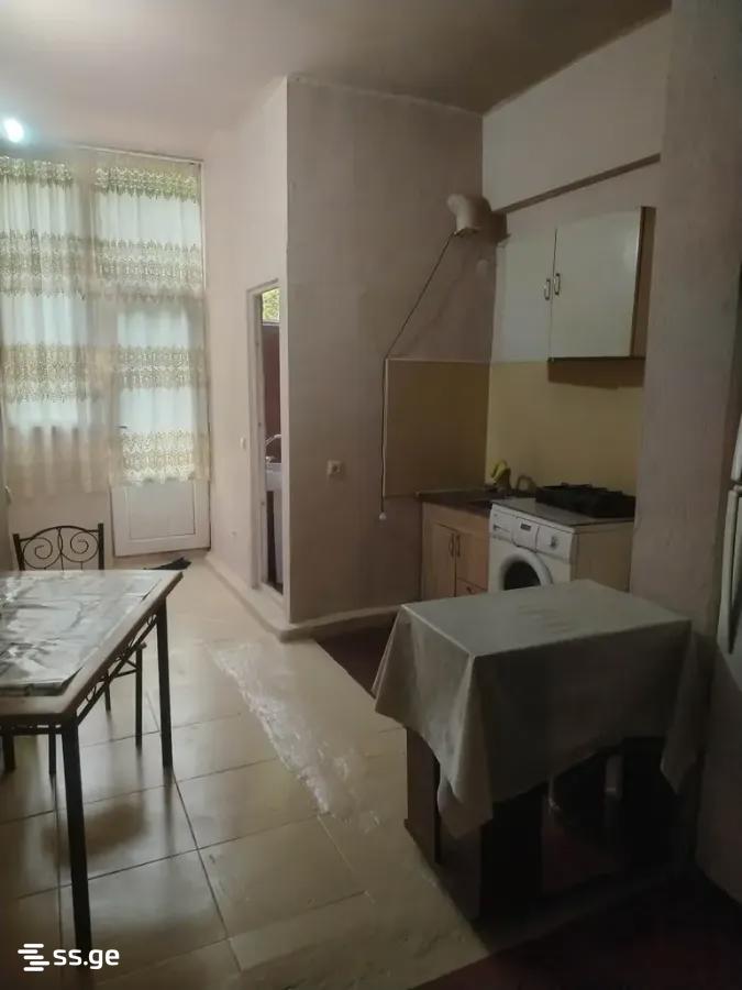 s. chikovani st. 18 - 1 rooms