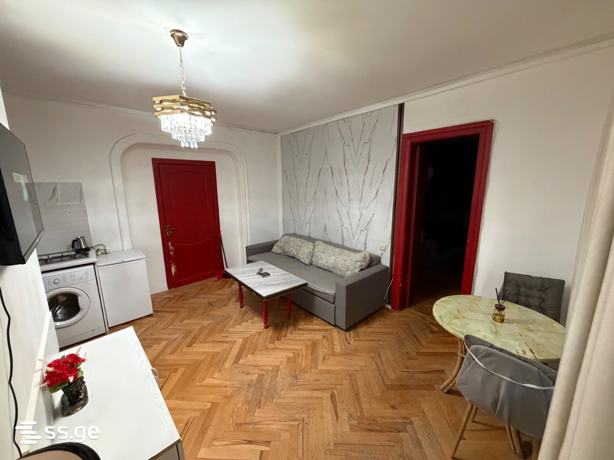 makashvili st. 32 - 2 rooms