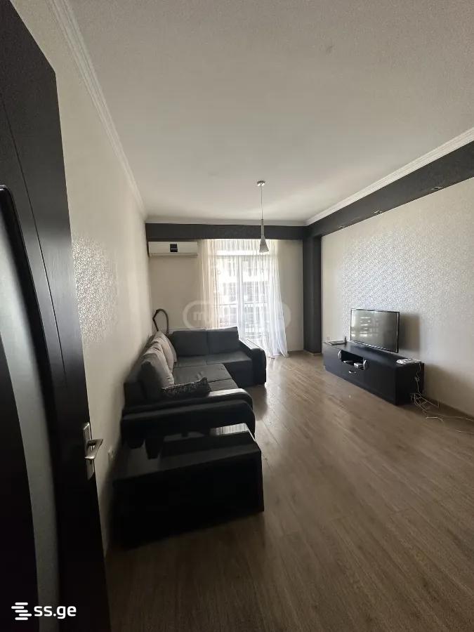 sairme st. 51 - 2 rooms