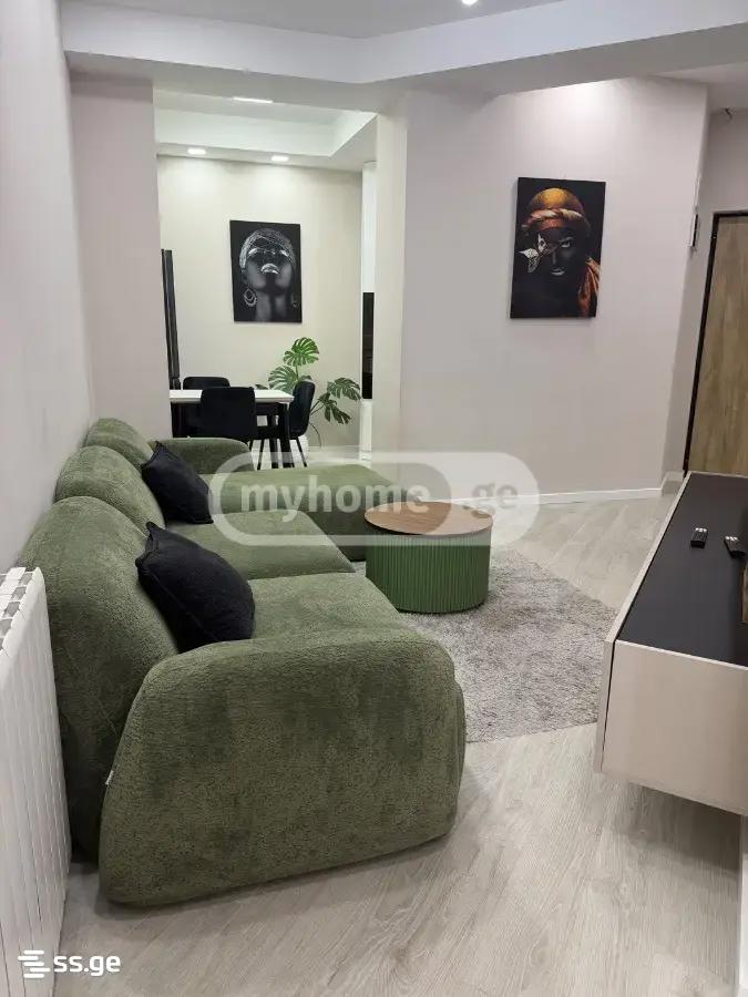 Bob walsh st. - 3 rooms