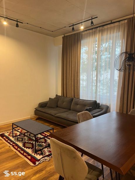 G.Nikoladze st. - 3 rooms