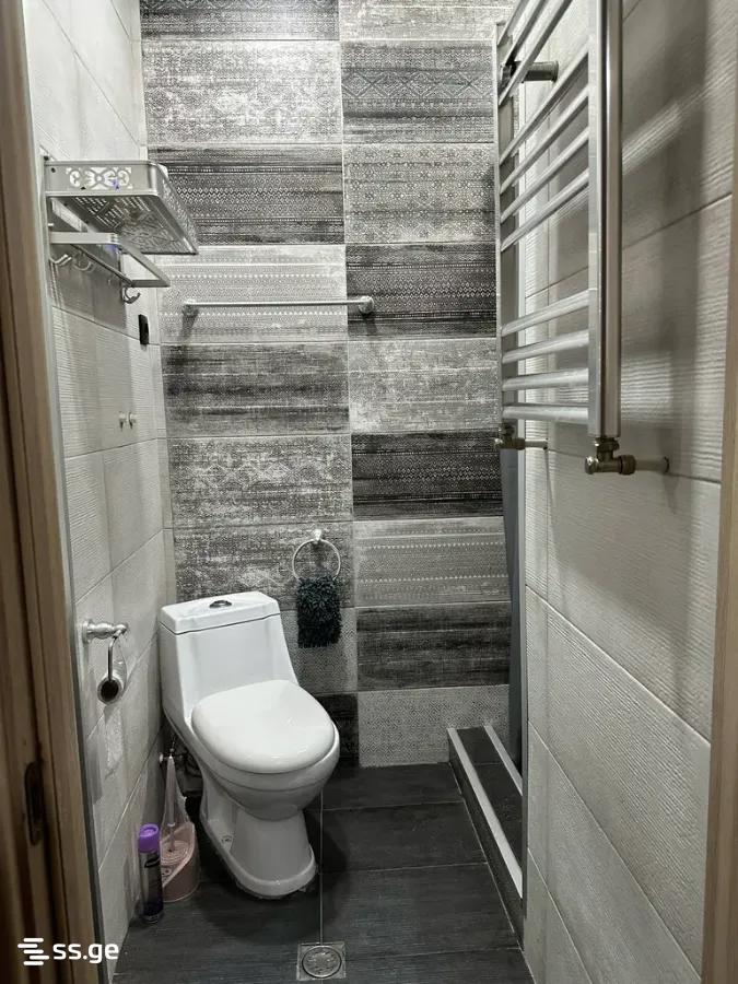 Ekvtime Kheladze st. 1 - 1 rooms