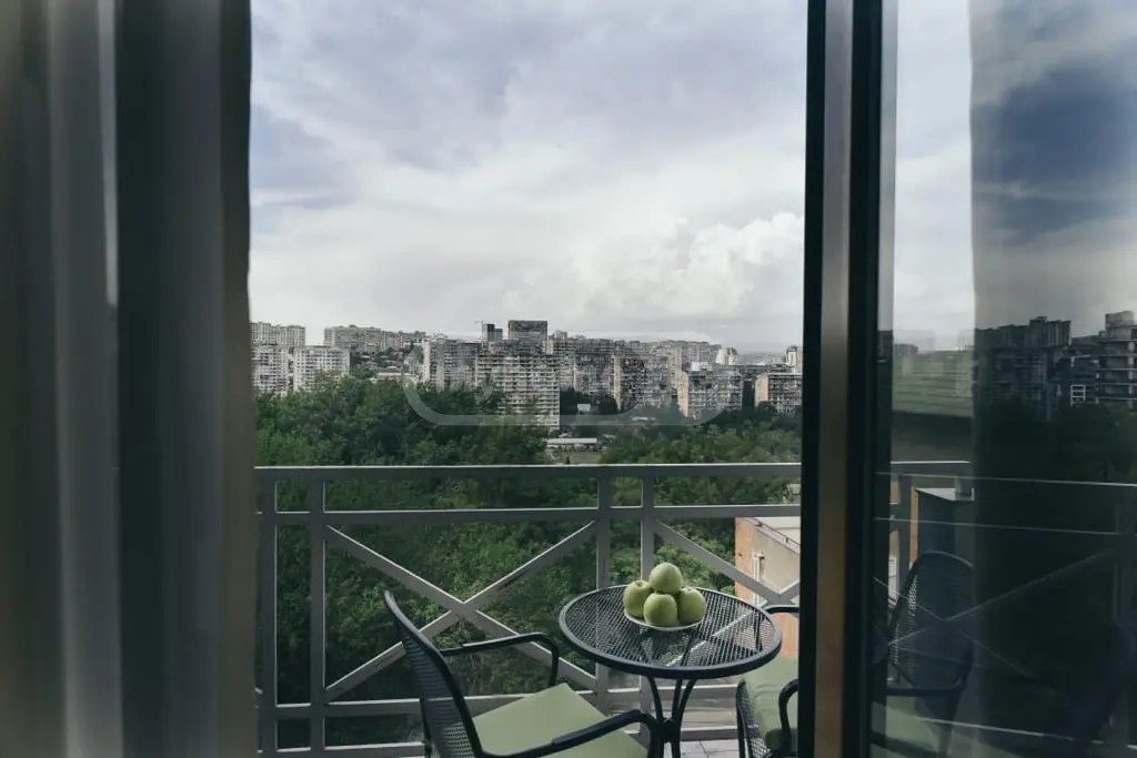 ჭავჭავაძე ი. გამზირი 21 - 2 rooms