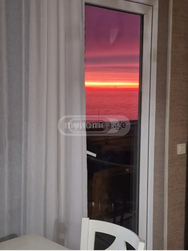ანგისის ქ.  - 3 rooms