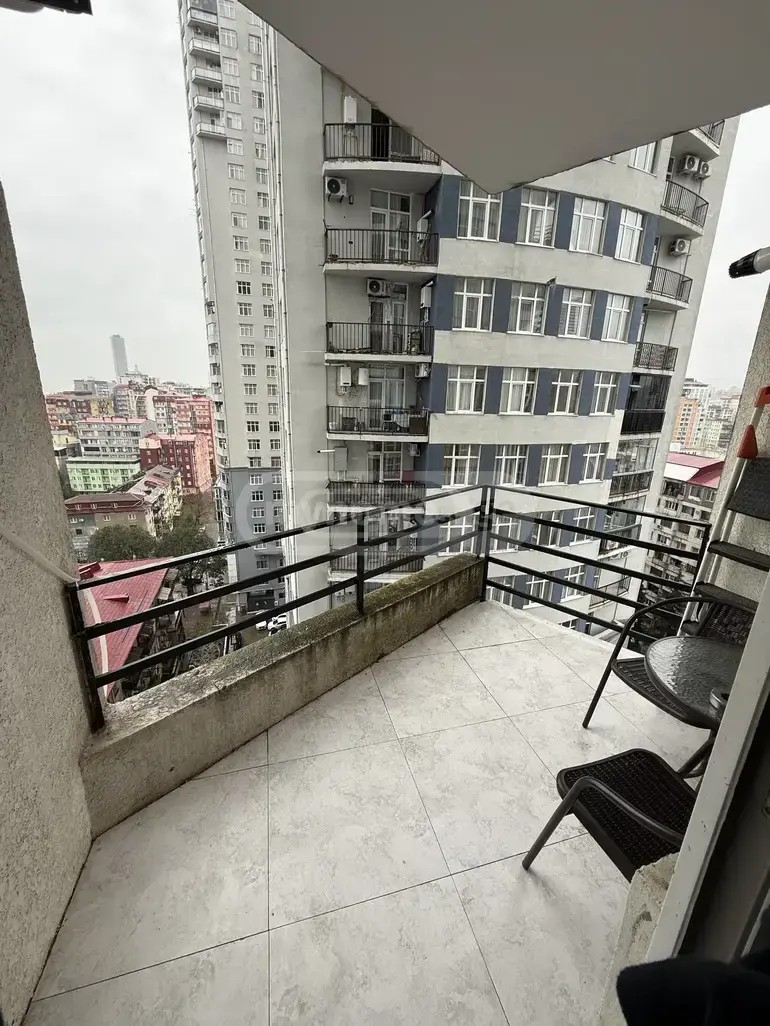 აბუსერიძე ტ. ქ. 0 - 3 rooms