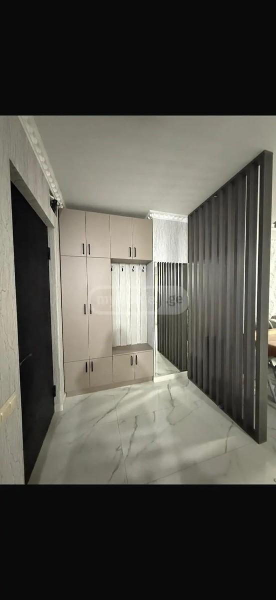 ანგისის ქ. 2 - 3 rooms