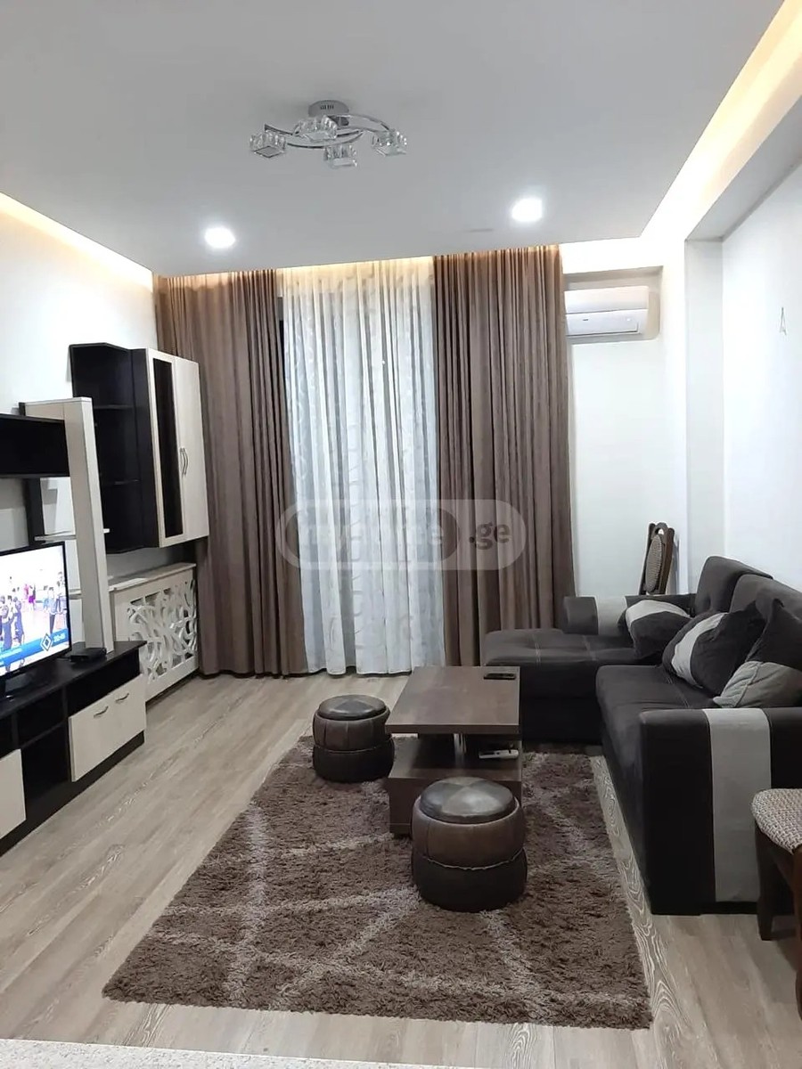 ნუცუბიძის ქ.  129 - 3 rooms