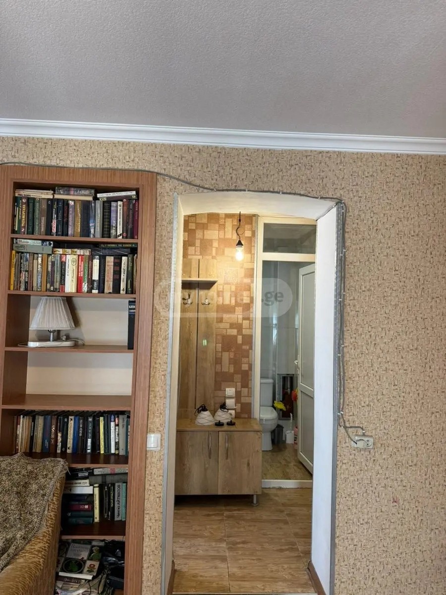 აგლაძის ქ. 38 - 2 rooms