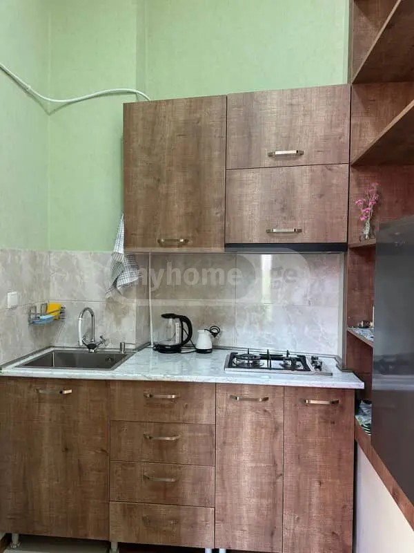 აღმაშენებლის გამზ. 0 - 1 rooms